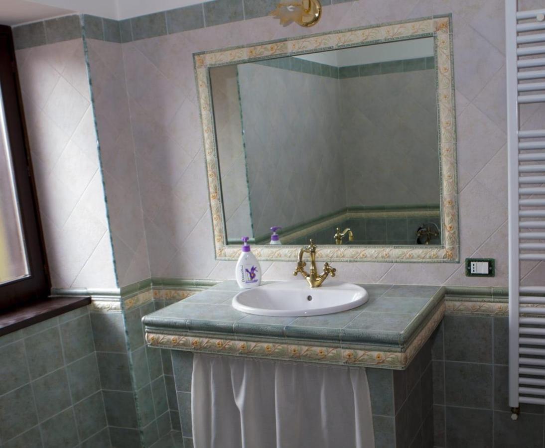 San Francesco Bed & Breakfast Cerisano Bagian luar foto